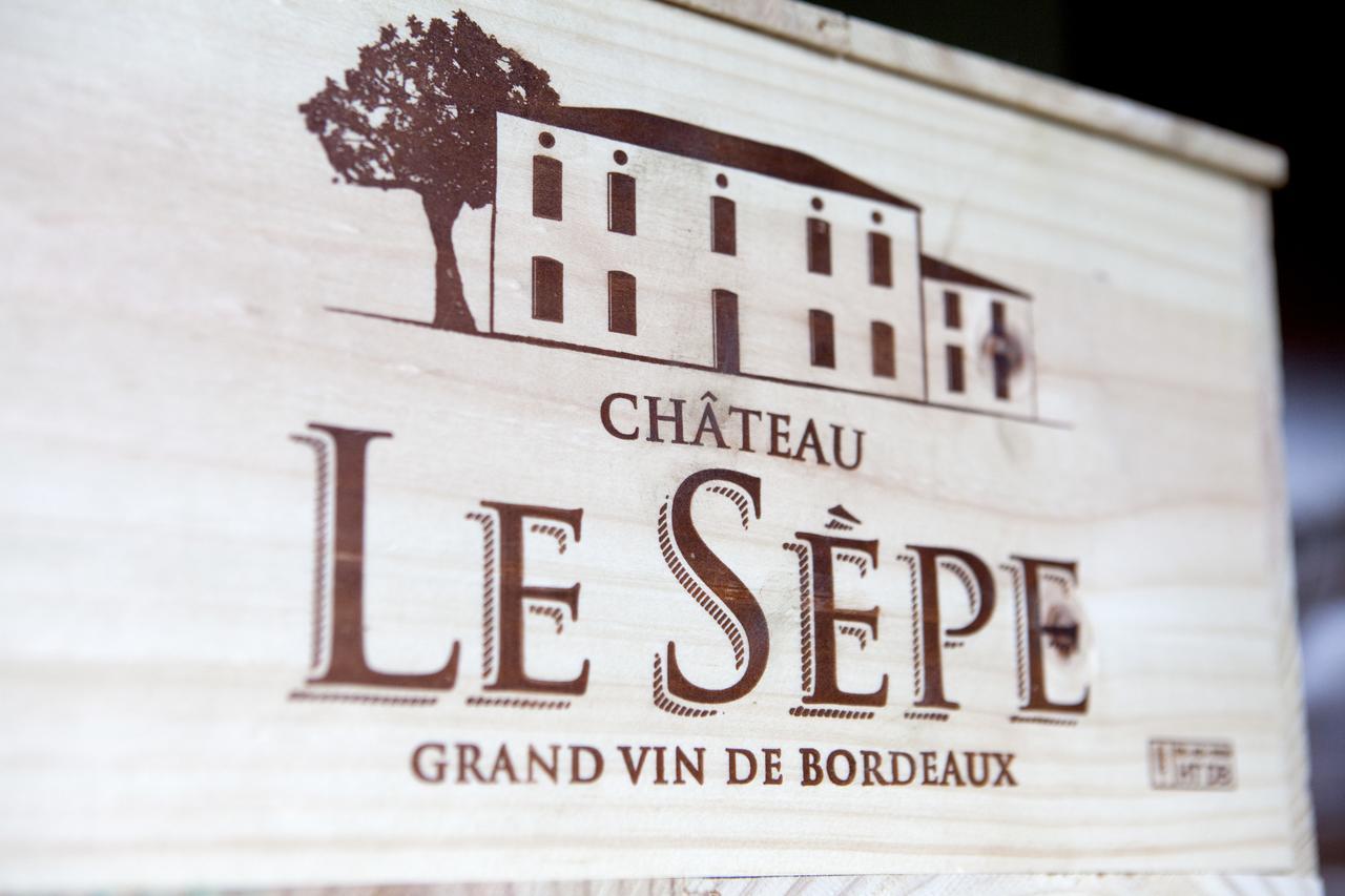 Maison Le Sèpe - Vignoble et Maison d'hôtes Sainte-Radegonde (Gironde) Exterior foto