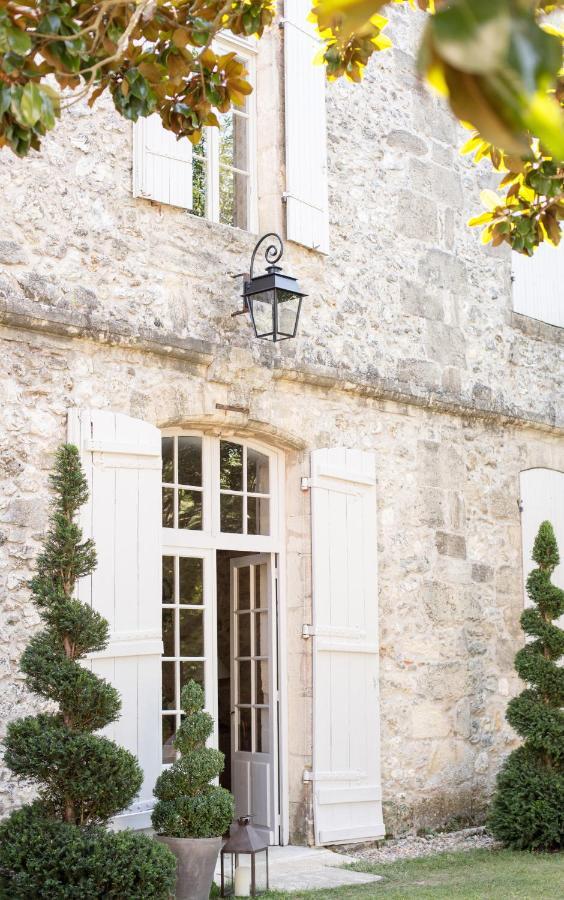 Maison Le Sèpe - Vignoble et Maison d'hôtes Sainte-Radegonde (Gironde) Exterior foto