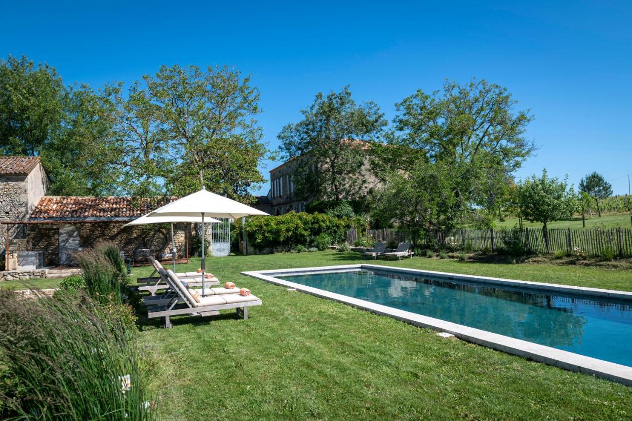 Maison Le Sèpe - Vignoble et Maison d'hôtes Sainte-Radegonde (Gironde) Exterior foto